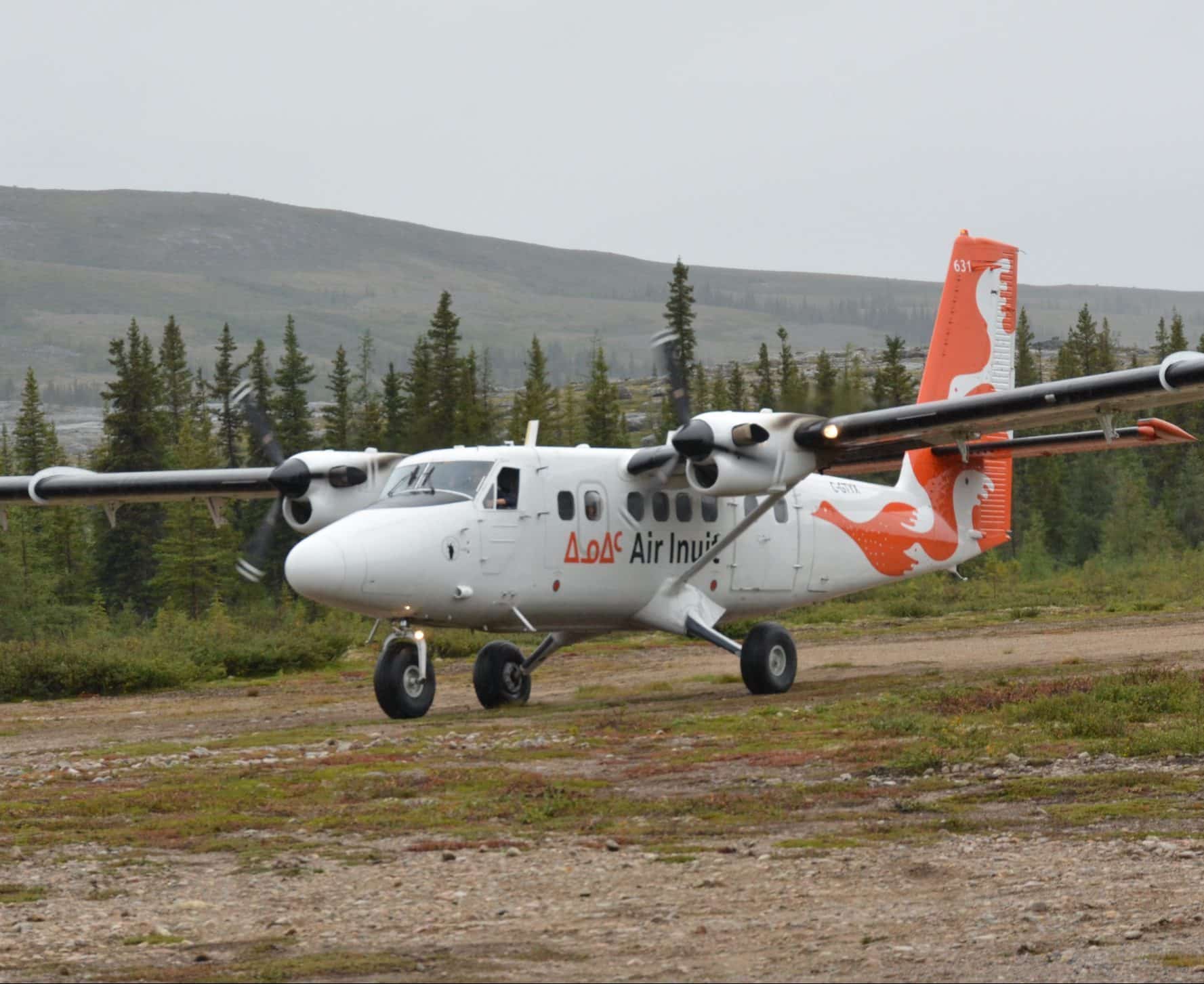 Flight-Montreal - Kuujjuaq - Arctic Safari Eco-lodge