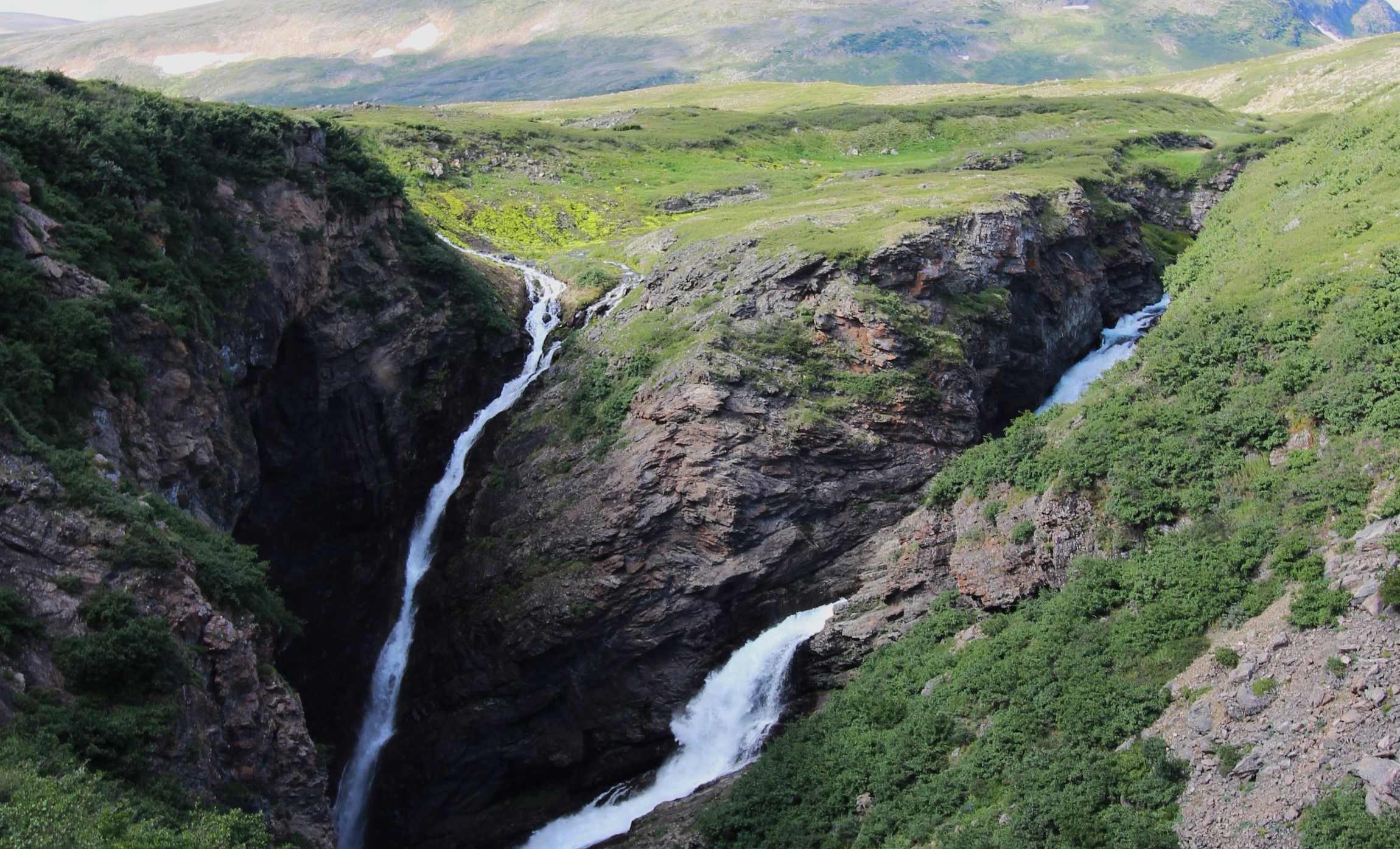 Pingorsok – Une Cascade sans Rivière Apparente