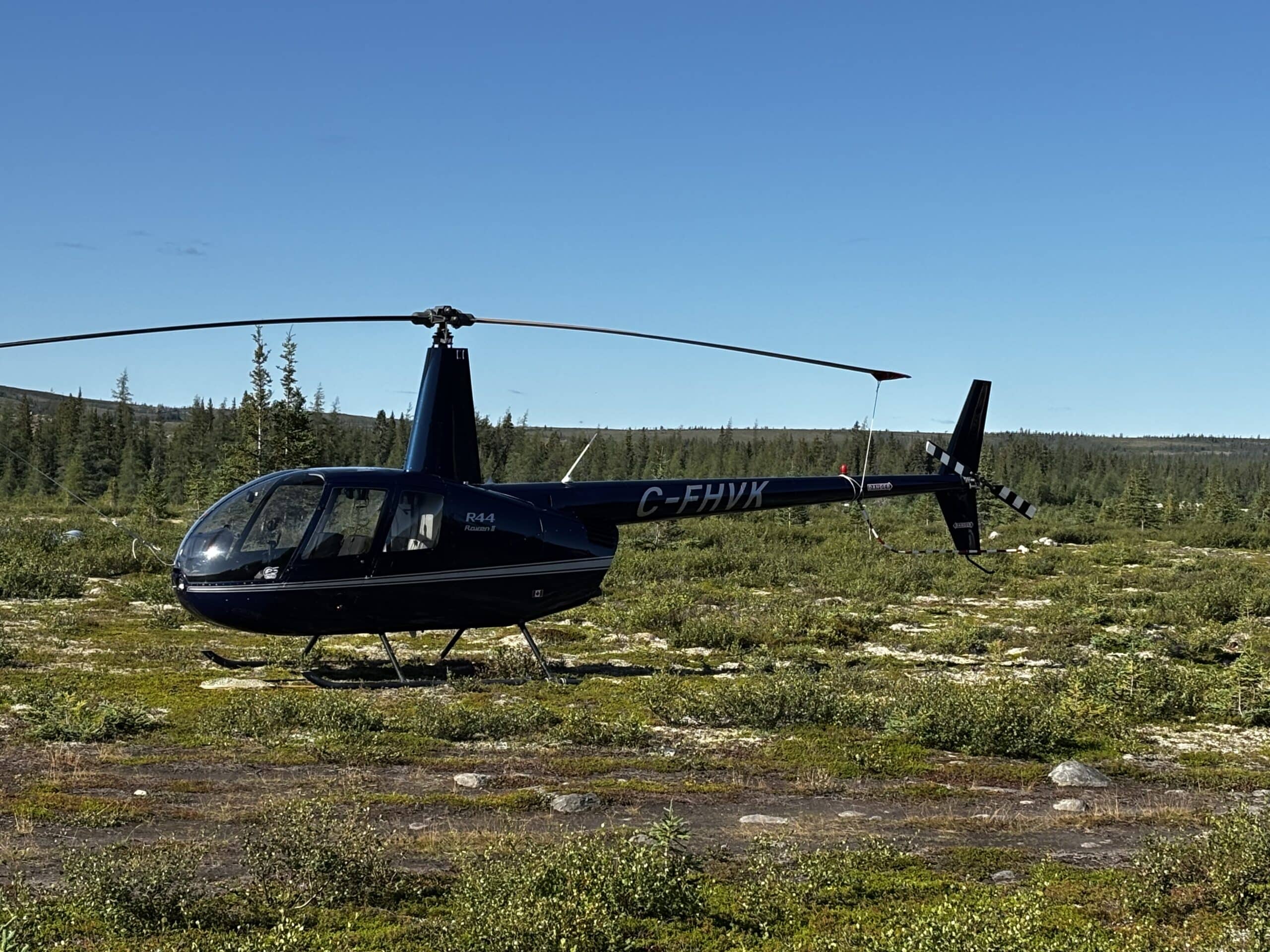 Quête des caribous en hélicoptère